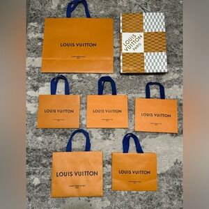 7 Louis Vuitton Shopping Bags